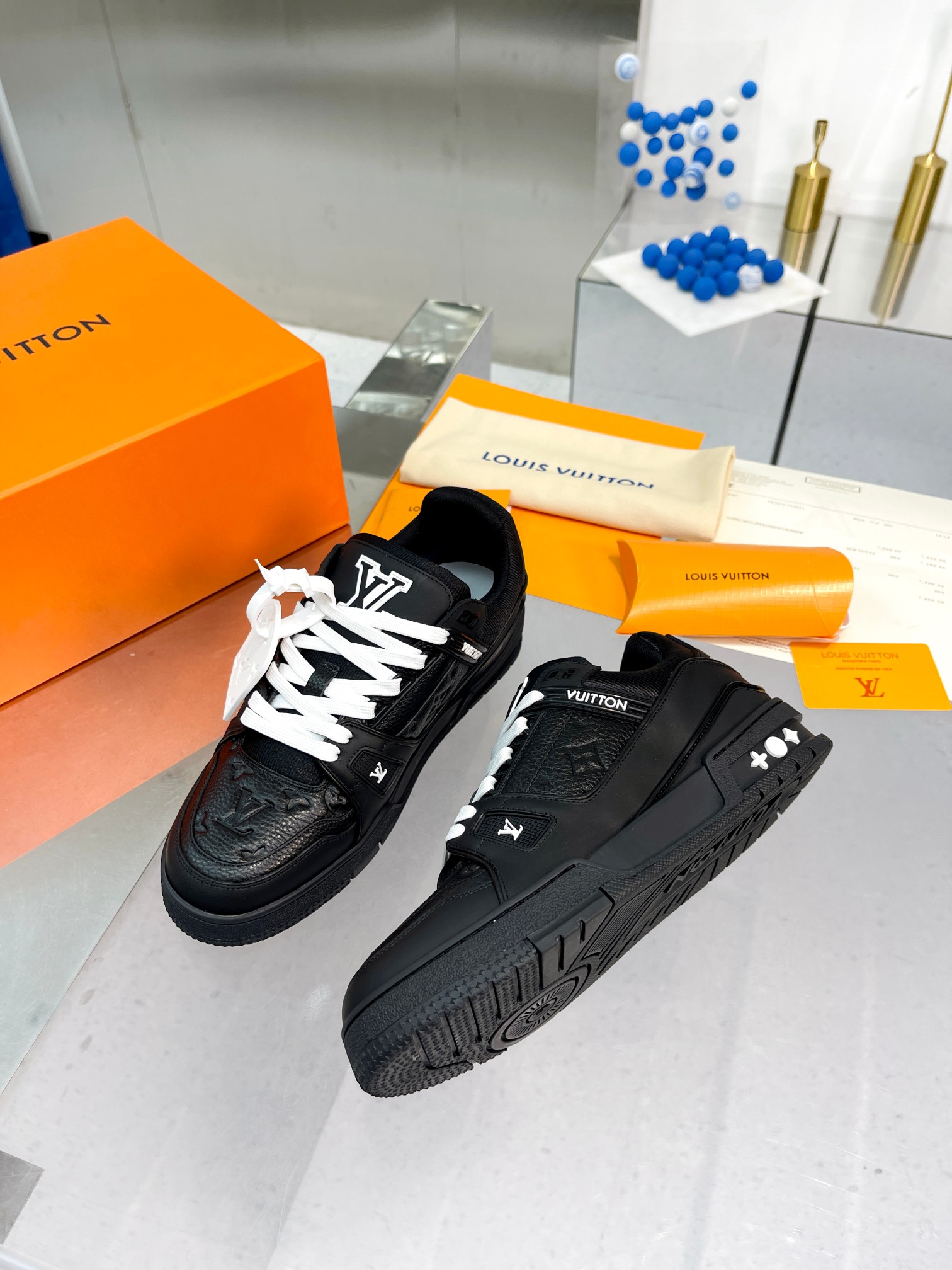 Louis Vuitton Trainer basketball series sneakers