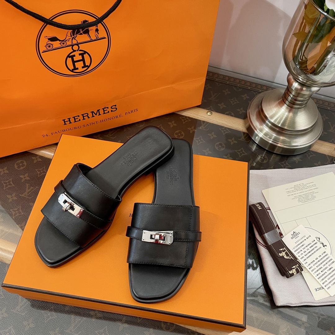 Hermes slippers