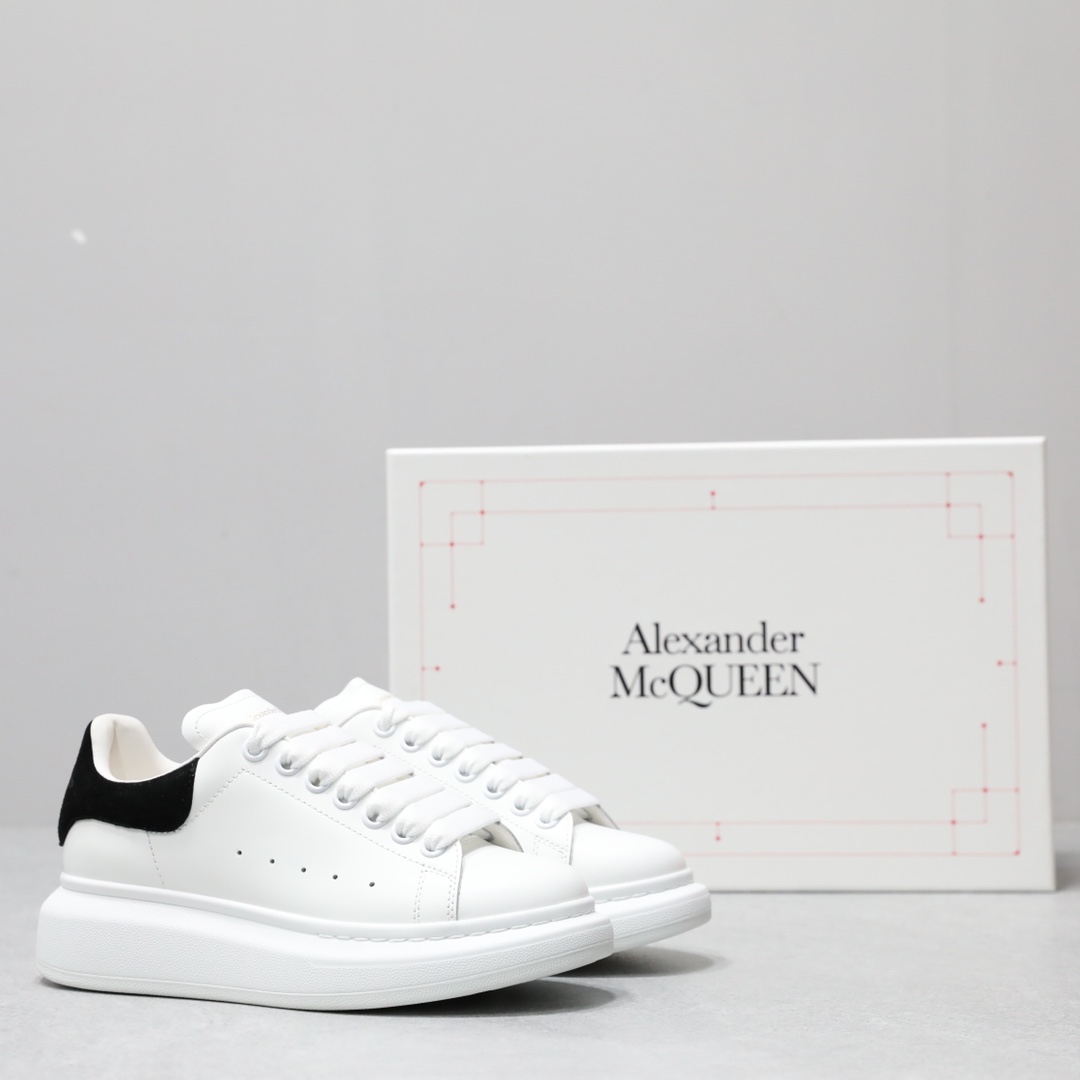 Alexander McQueen Classic Versatile White Shoes